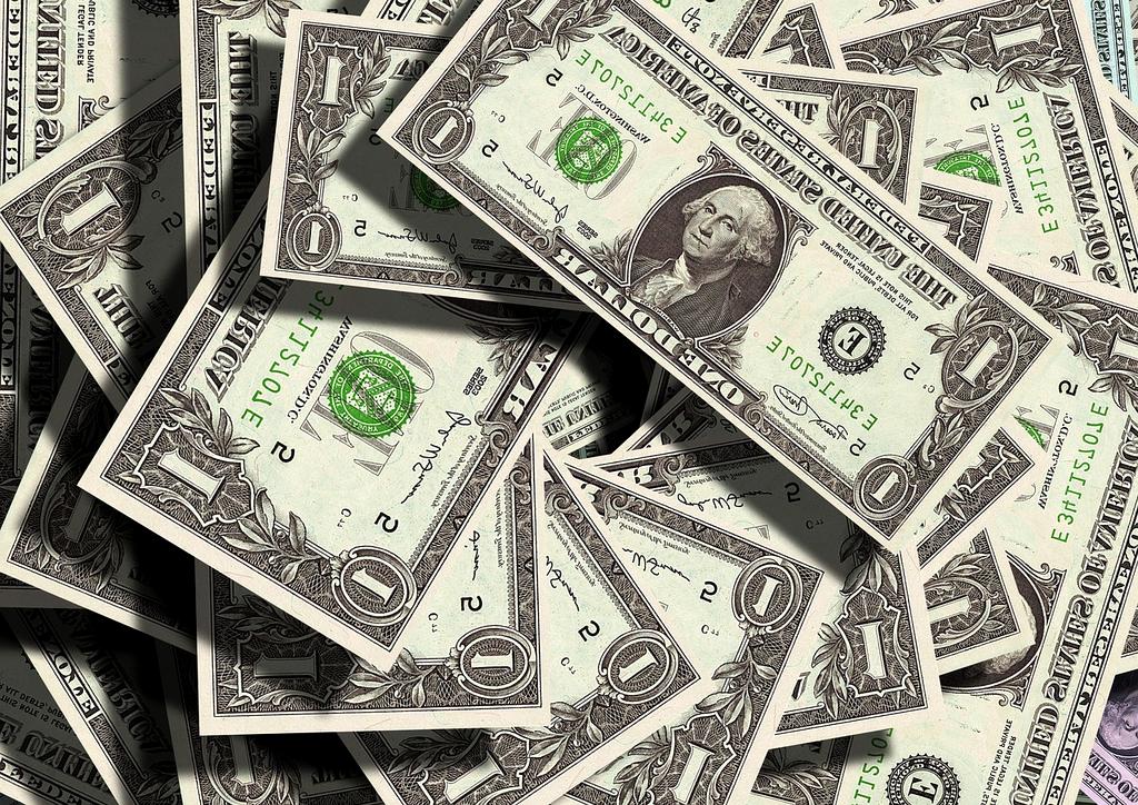 Zespół prawników podczas konsultacji w kancelarii