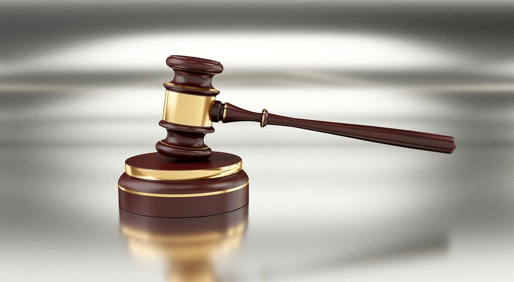 Zespół prawników marki kyramey w nowoczesnym biurze